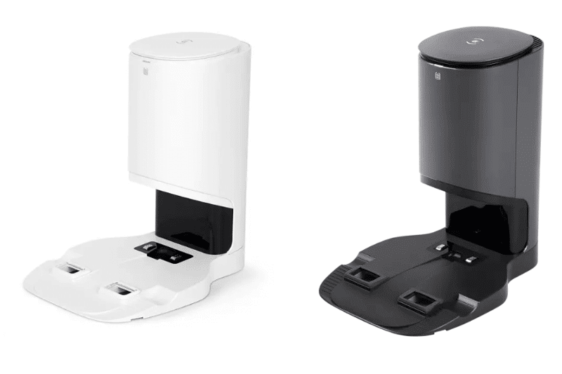 Die graue Absaugstation der Ecovacs Deebot T8 Serie steht neben der weißen Absaugstation der Ecovacs Deebot T9 Serie